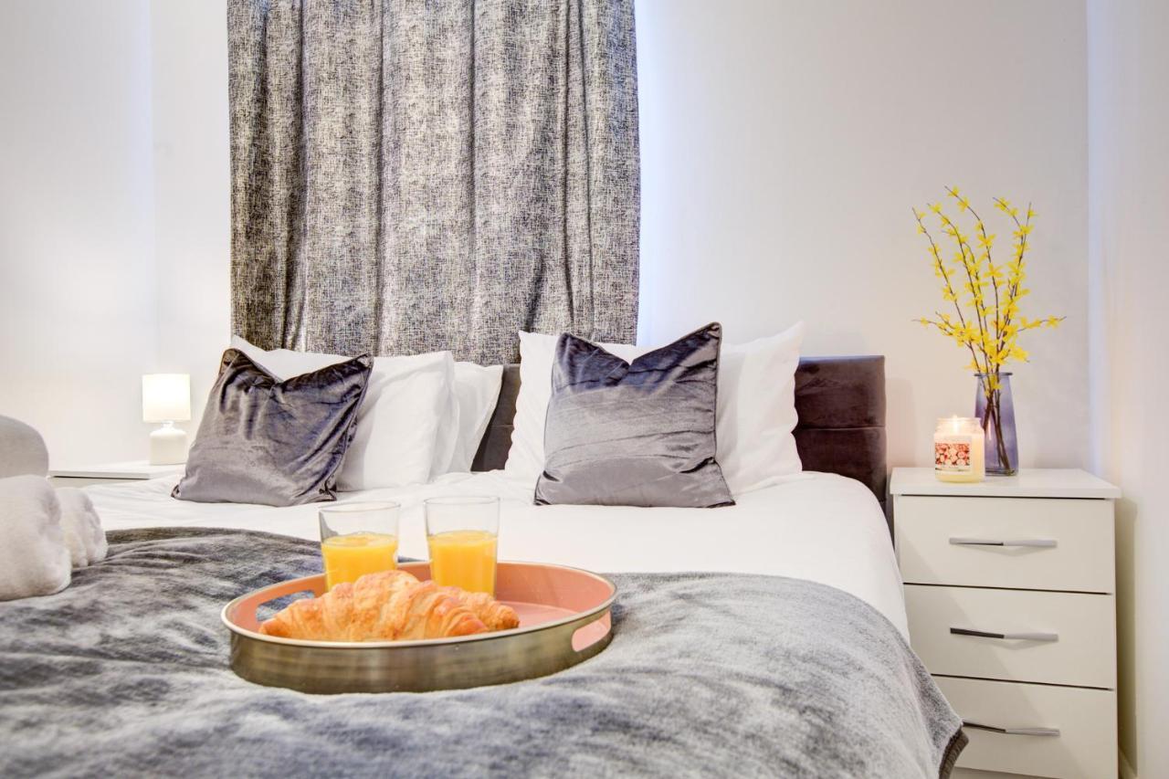 Apartment Spacious Urban In